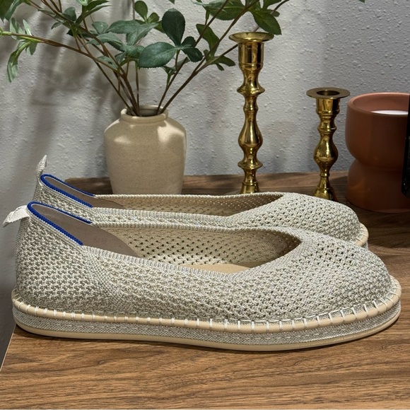 Rothy’s NWOB Size 12.5 Tan The Espadrille Flats Casual Slip-On Comfort Travel - Picture 2 of 6